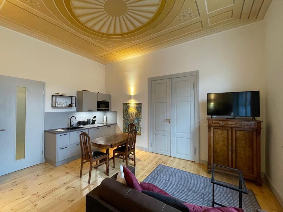 Ferienwohnung - Schweriner Altstadt - Fewo 9 シュヴェリーン エクステリア 写真